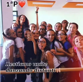 Restiamo unite