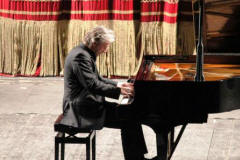 Barry Douglas